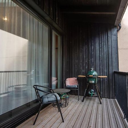 3 Storey Apartment With A Character And A Terrace Ryga Zewnętrze zdjęcie
